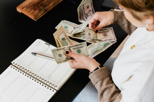 Year-End Money Checklist: 5 Financial Moves Before December 31